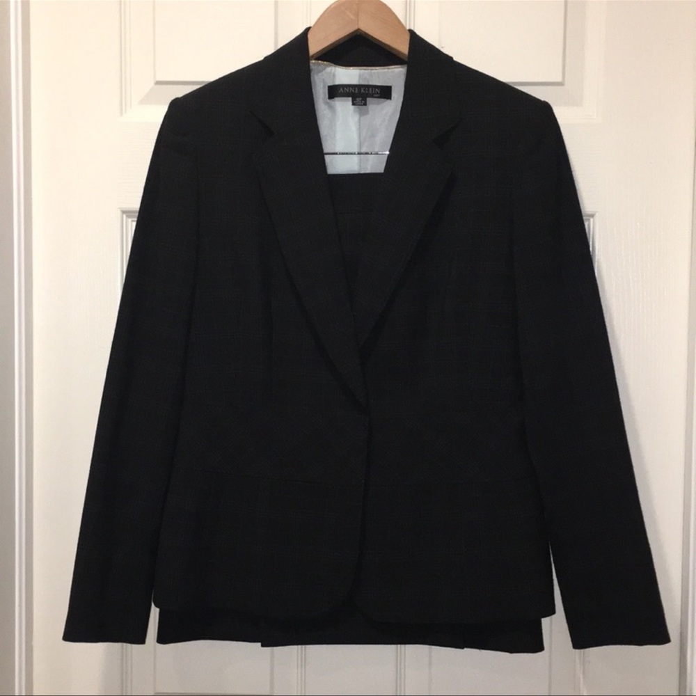 Classic 2 Piece Skirt Suit